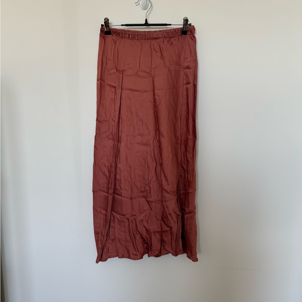 Satin skirt